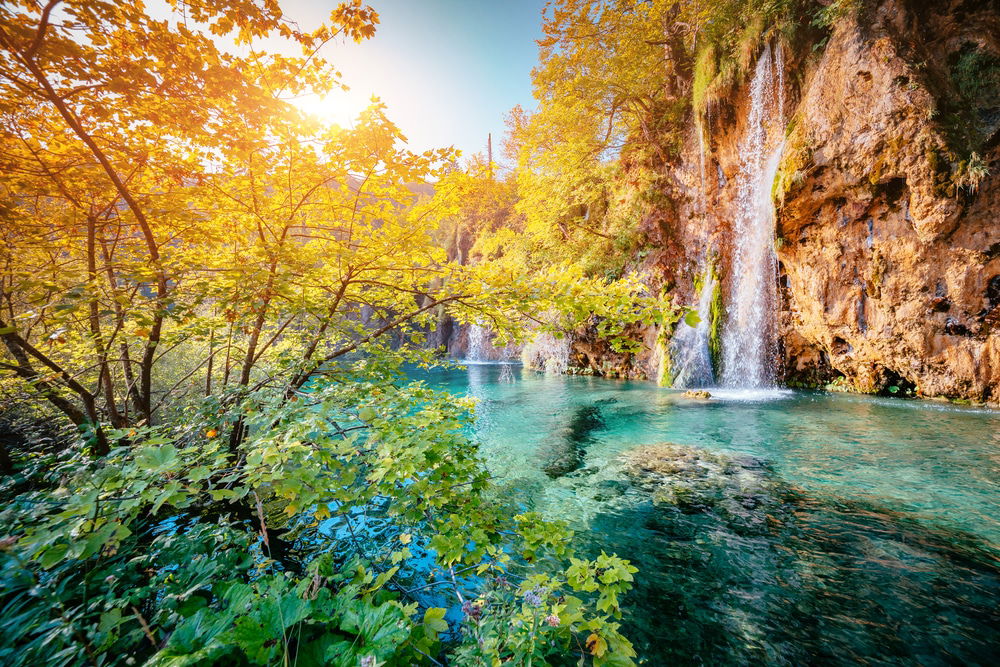 Is Plitvice Lakes Price Visiting? Causes To Go to These Waterfalls